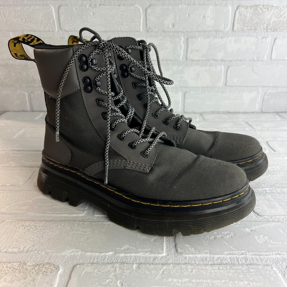 Dr.‎ Martens Tarik Boots Gray Lace Up Ankle Utility Combat Mens 8 Womens 9 Air - Picture 1 of 14